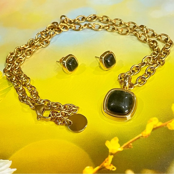 EDFORCE IP GOLD PLATED CHAIN BLACK PENDANT NECKLACE EARRINGS SET STAINLESS STEEL - Picture 10 of 11